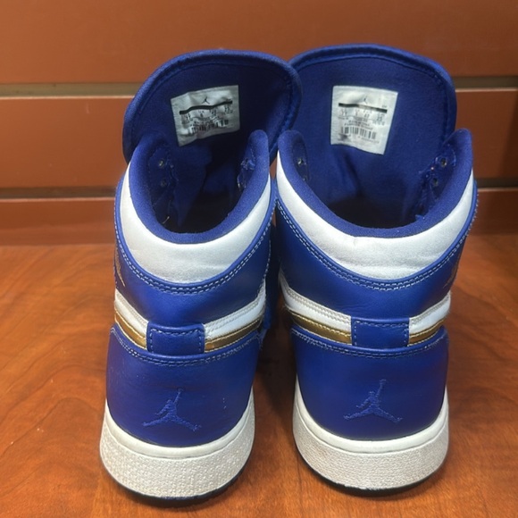 Nike Blue Fabric Material - Picture 2 of 10